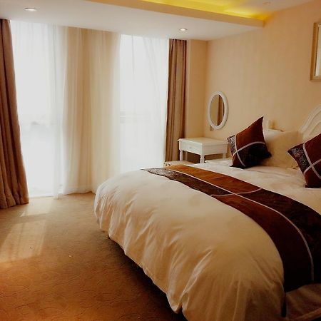 Xi'An Qu Jiang Yin Zuo Hotel Luaran gambar