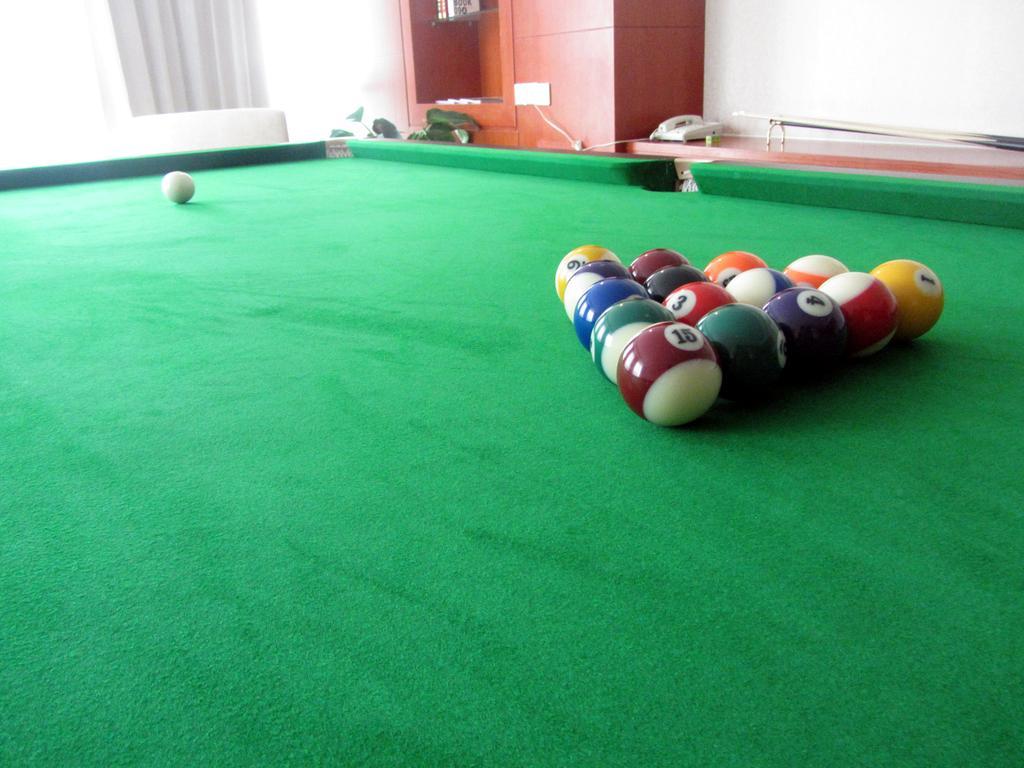 Xi'An Qu Jiang Yin Zuo Hotel Luaran gambar