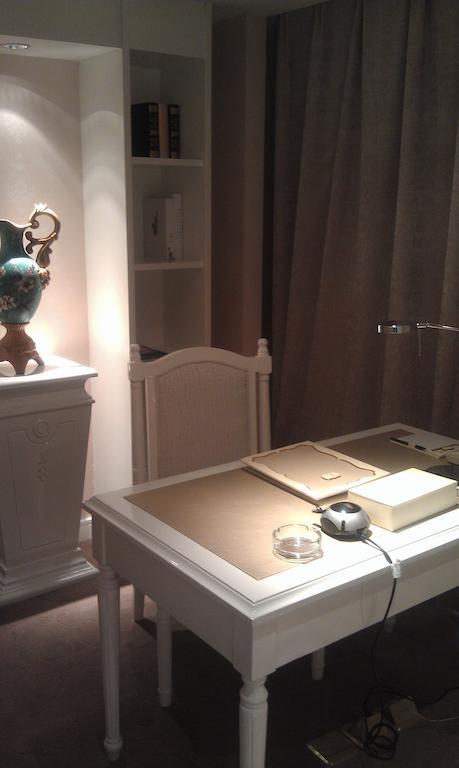 Xi'An Qu Jiang Yin Zuo Hotel Luaran gambar