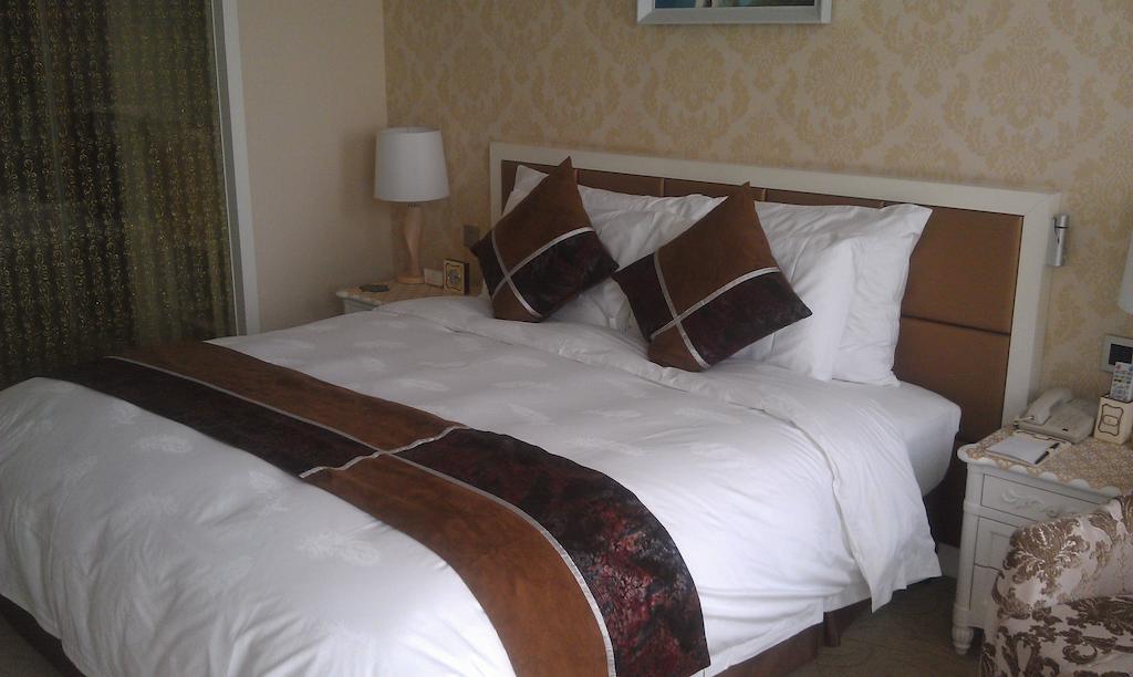 Xi'An Qu Jiang Yin Zuo Hotel Luaran gambar
